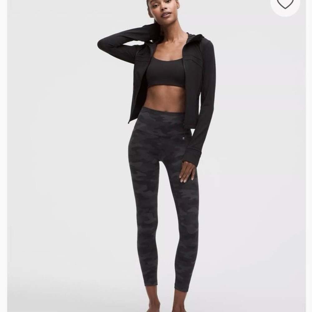 Lululemon Align High Rise Pant 25” Phantom Camo Black Multi Size 4 EUC